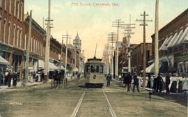 Pitt Street, Cornwall, Ont. postcard